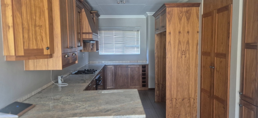 3 Bedroom Property for Sale in Hillside View Free State